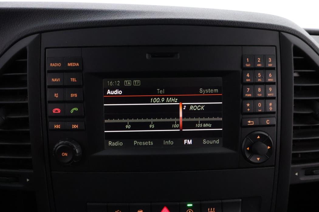 MERCEDES-BENZ Vito 2016