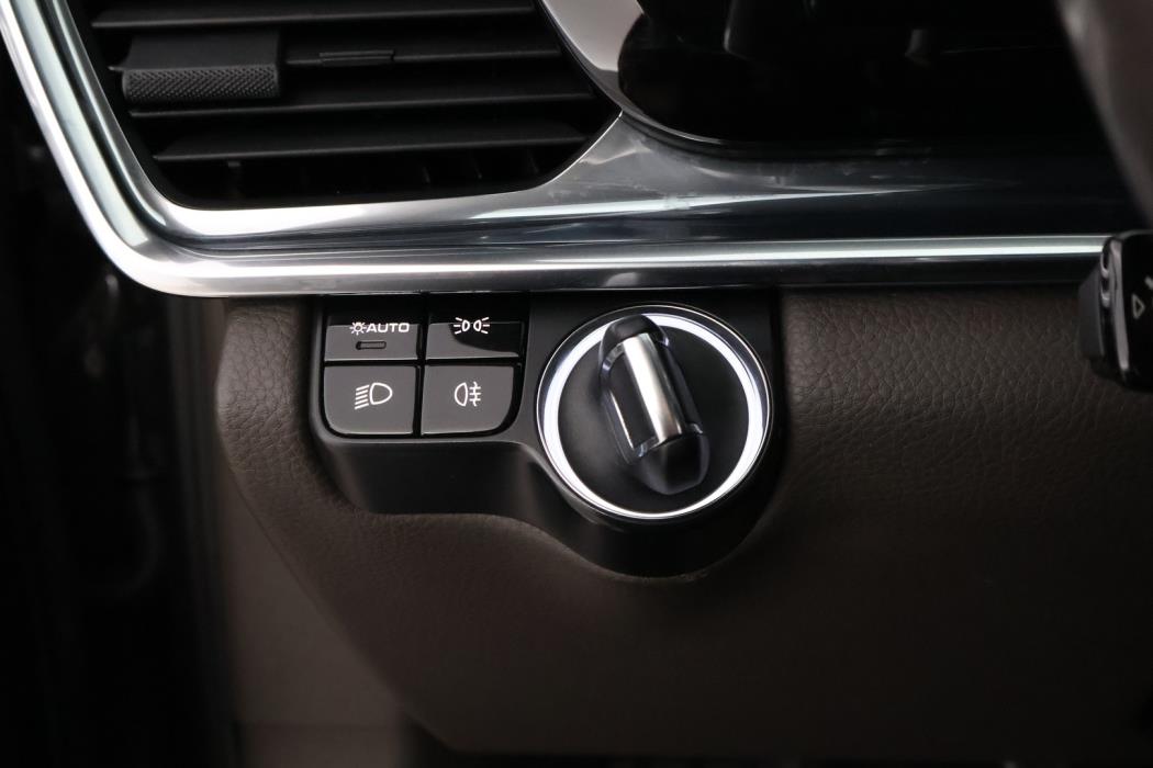 PORSCHE Panamera 2017