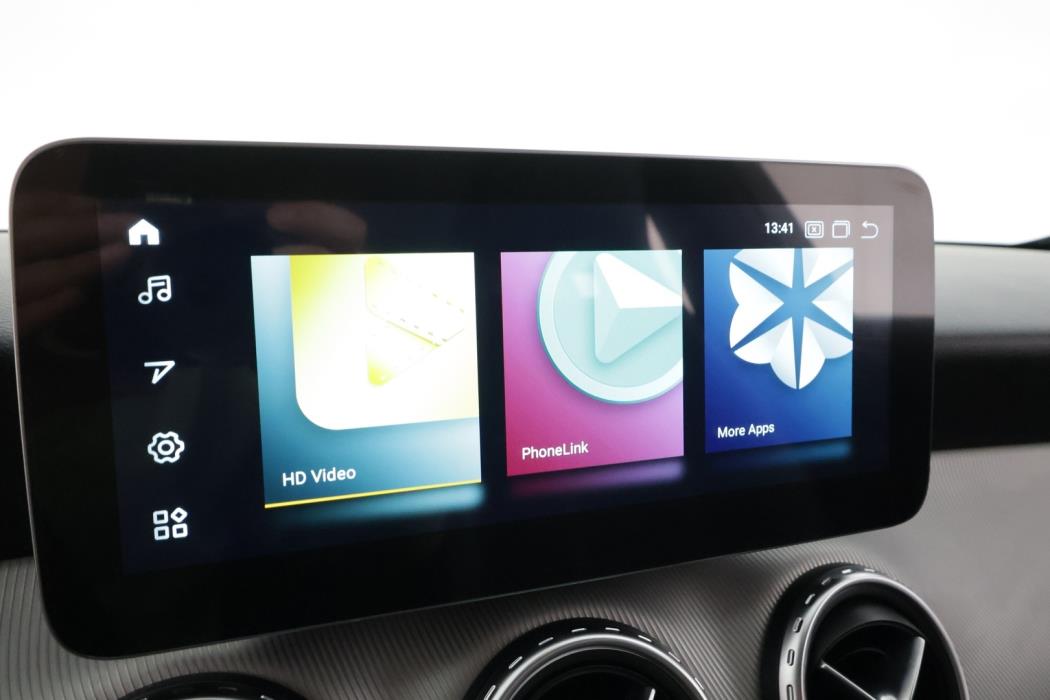 MERCEDES-BENZ GLA 2015