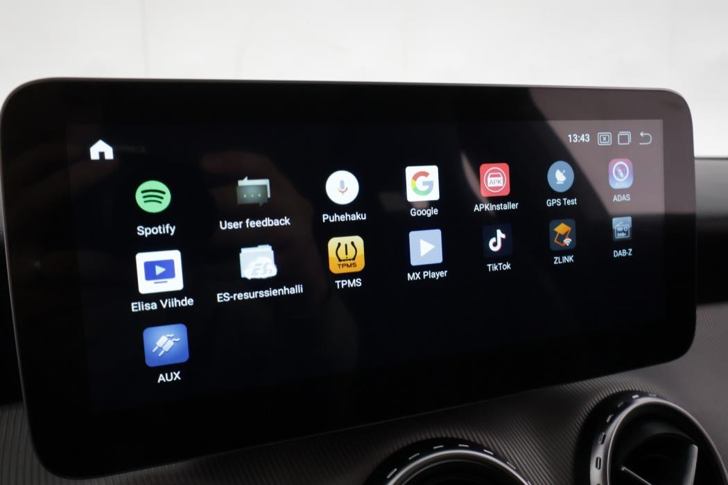 MERCEDES-BENZ GLA 2015