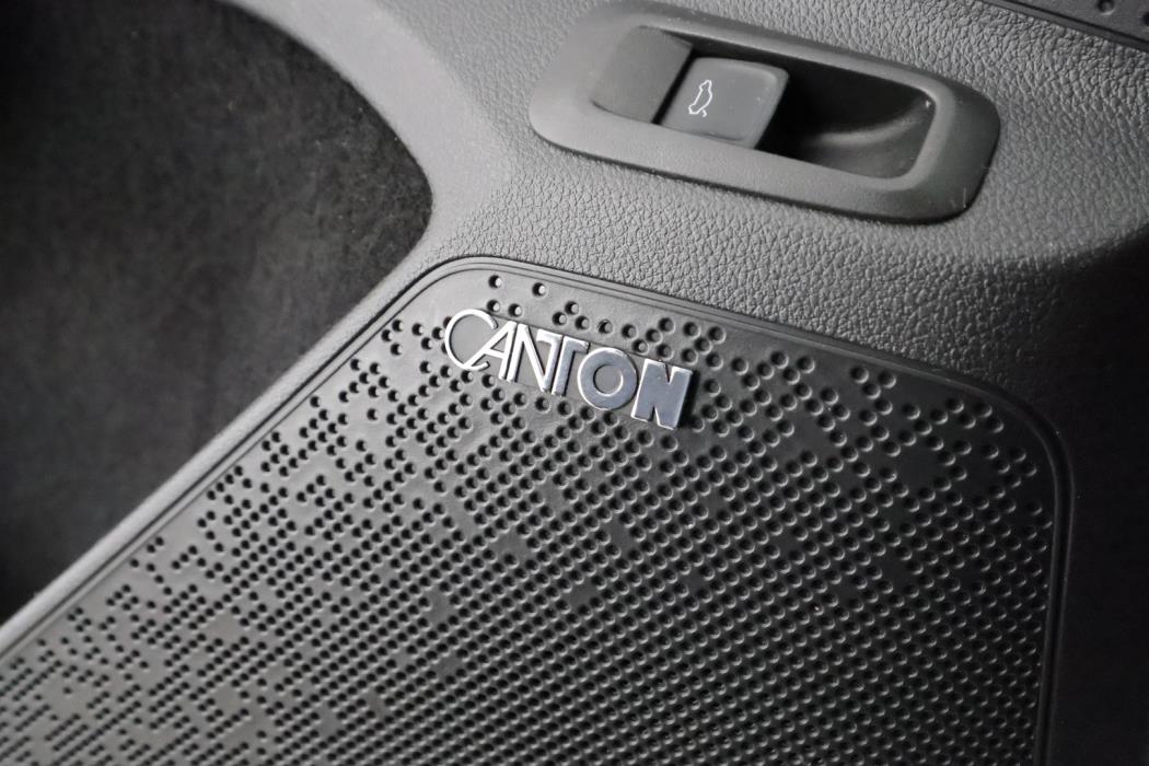 SKODA Enyaq 2023