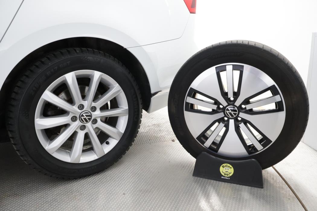 VOLKSWAGEN Passat 2022