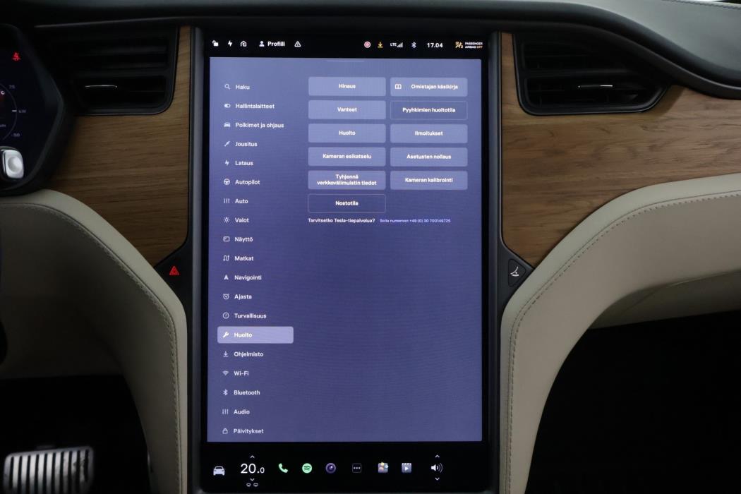 TESLA Model X 2019