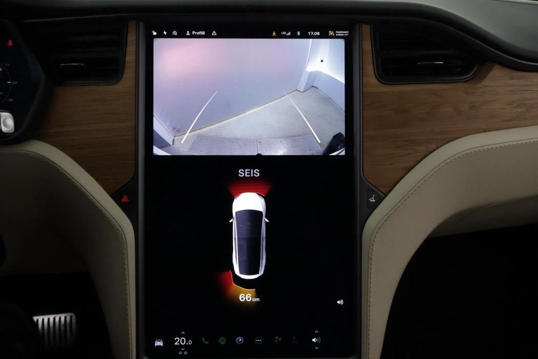 TESLA Model X 2019