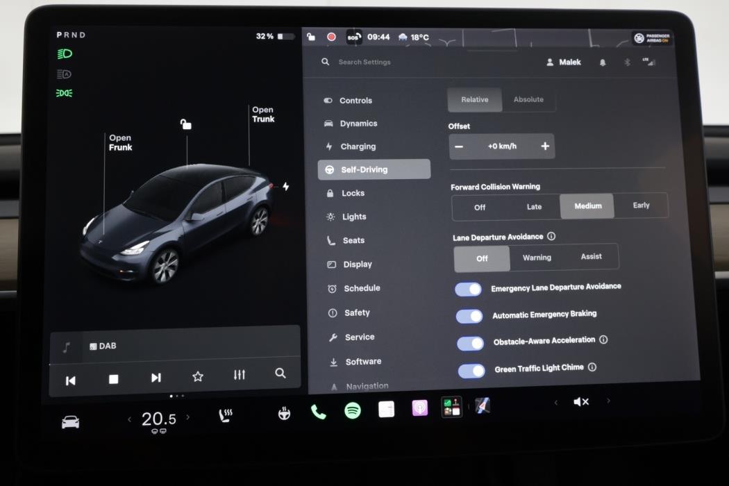 TESLA Model Y 2021