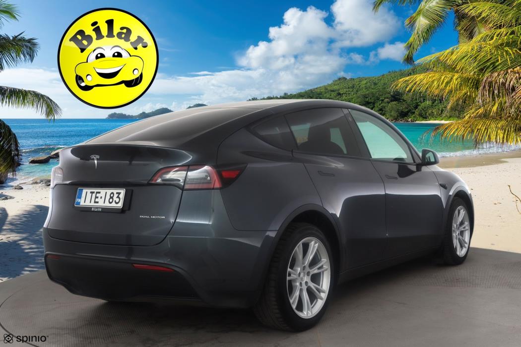 TESLA Model Y 2021