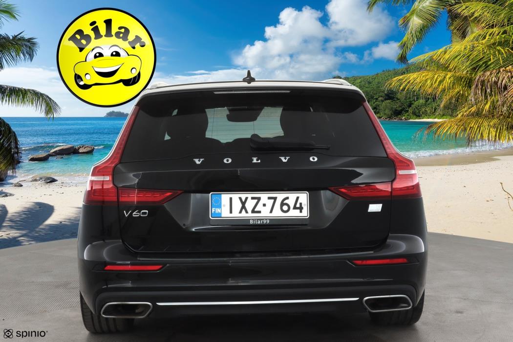 VOLVO V60 2021