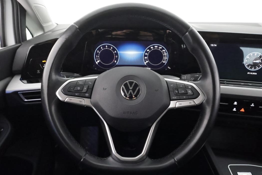 VOLKSWAGEN Golf 2021