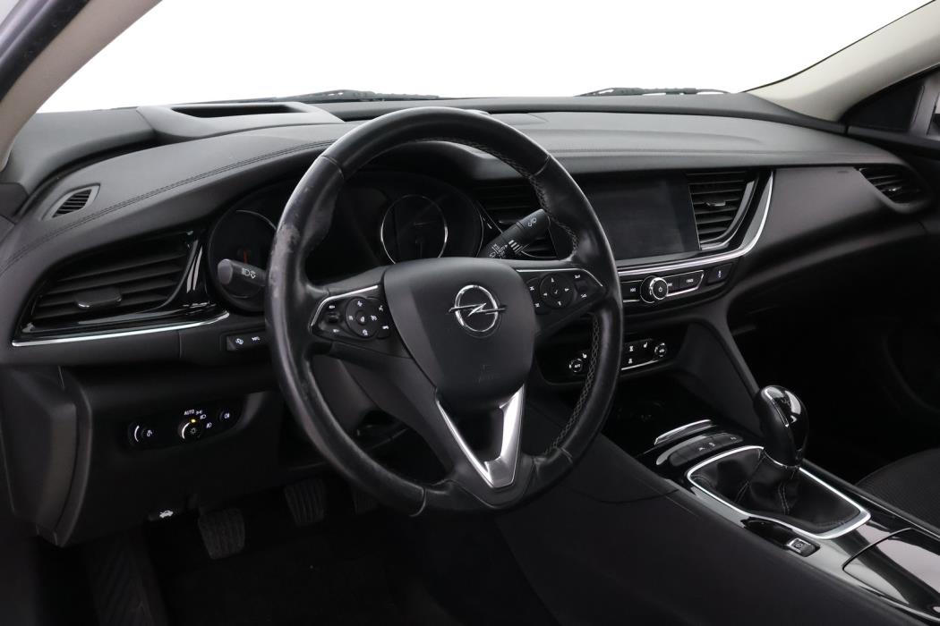 OPEL Insignia 2017