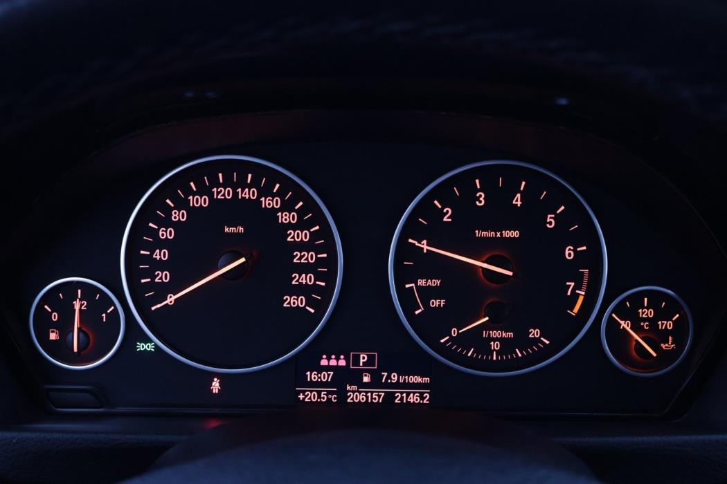 BMW 320 2019