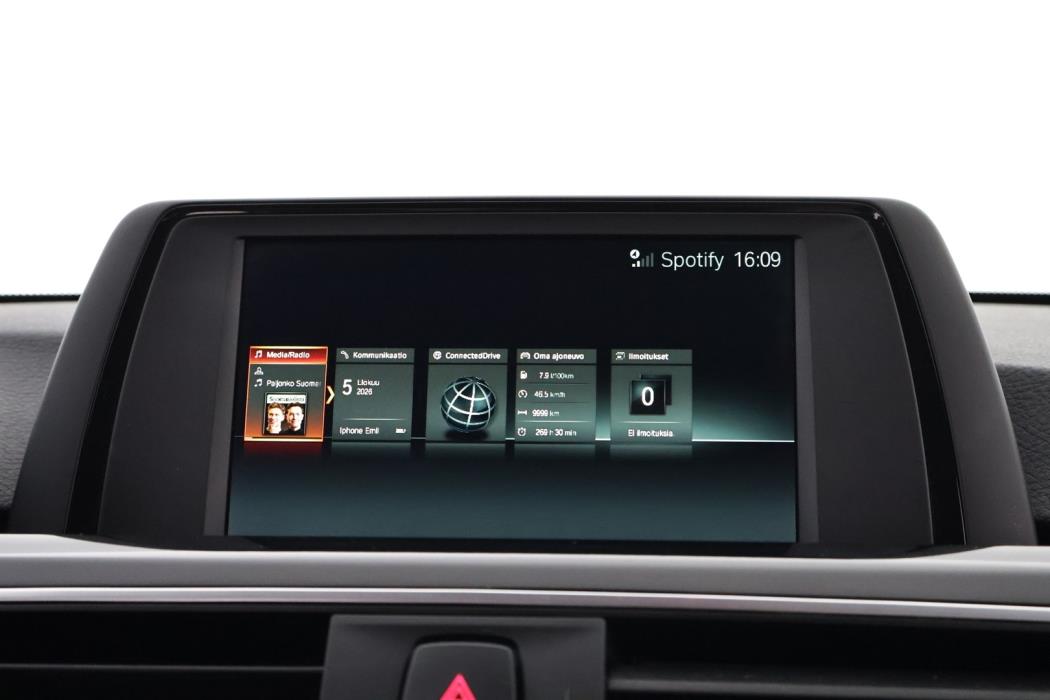 BMW 320 2019