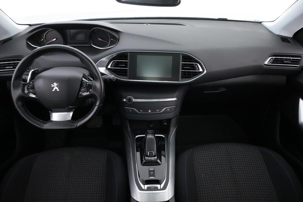 PEUGEOT 308 2020