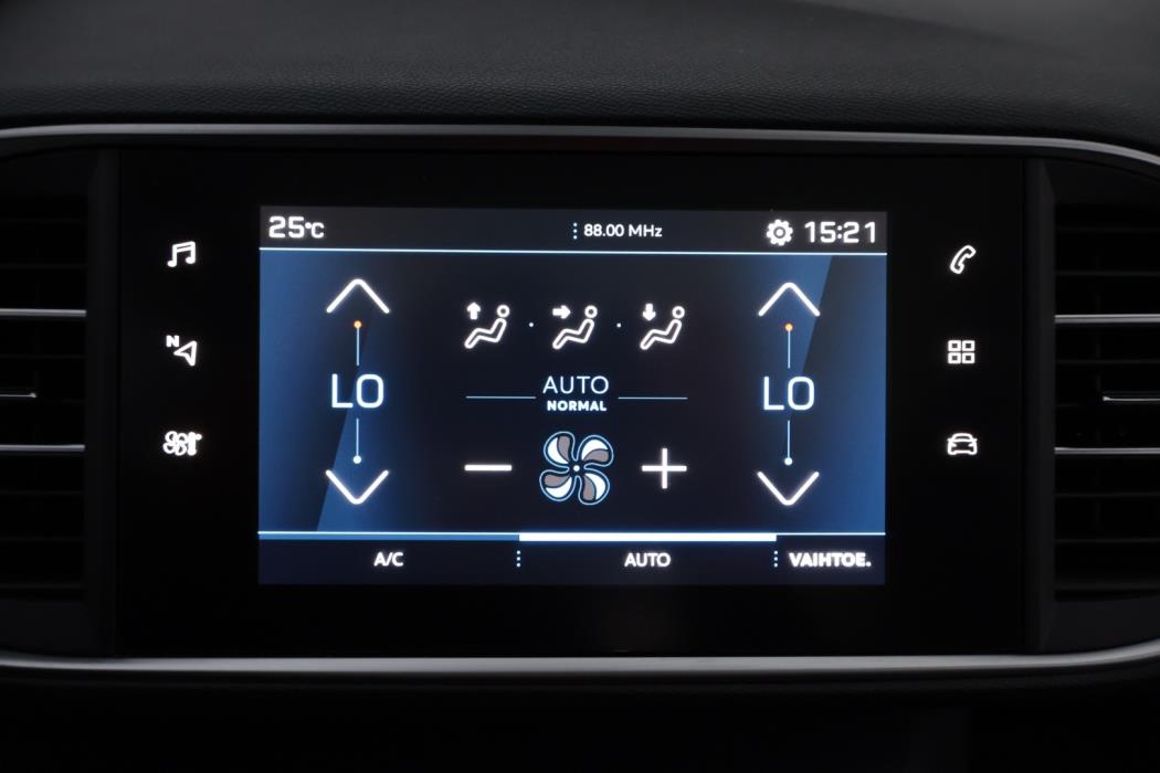 PEUGEOT 308 2020