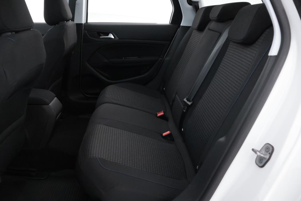 PEUGEOT 308 2020