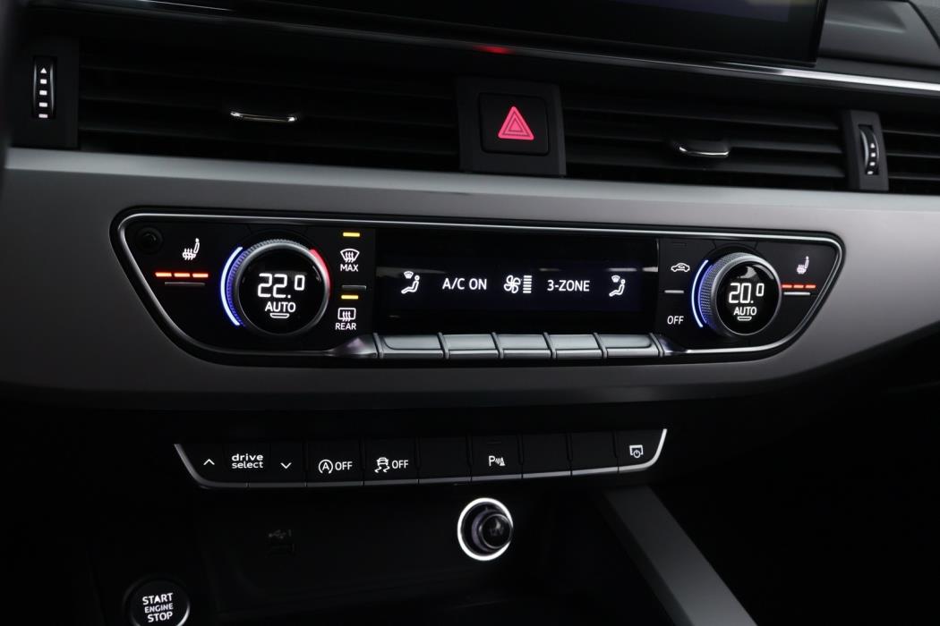 AUDI A4 2019