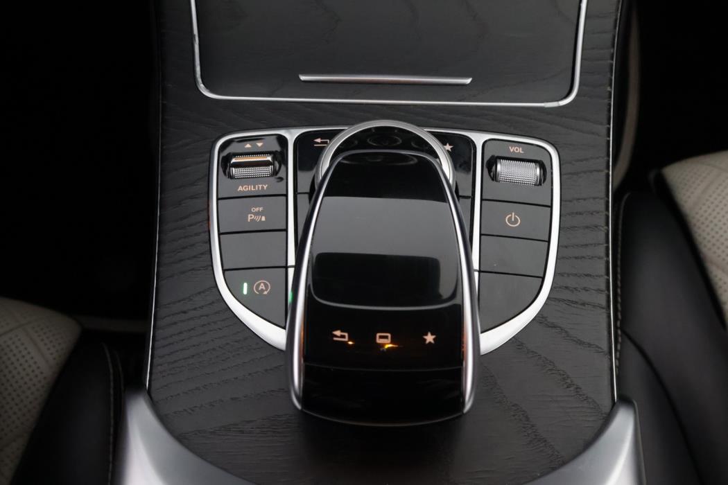 MERCEDES-BENZ C 2015