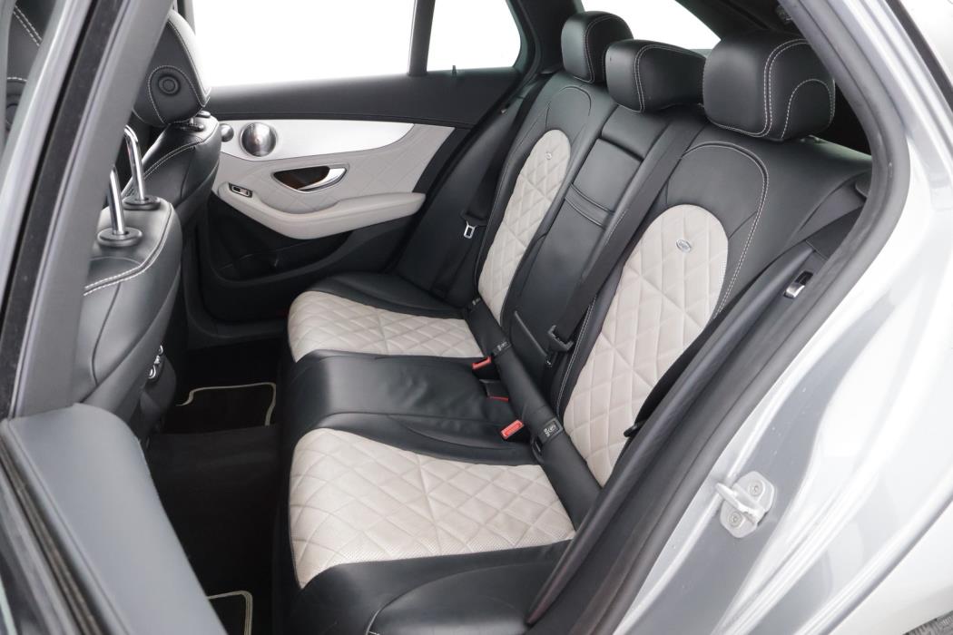 MERCEDES-BENZ C 2015