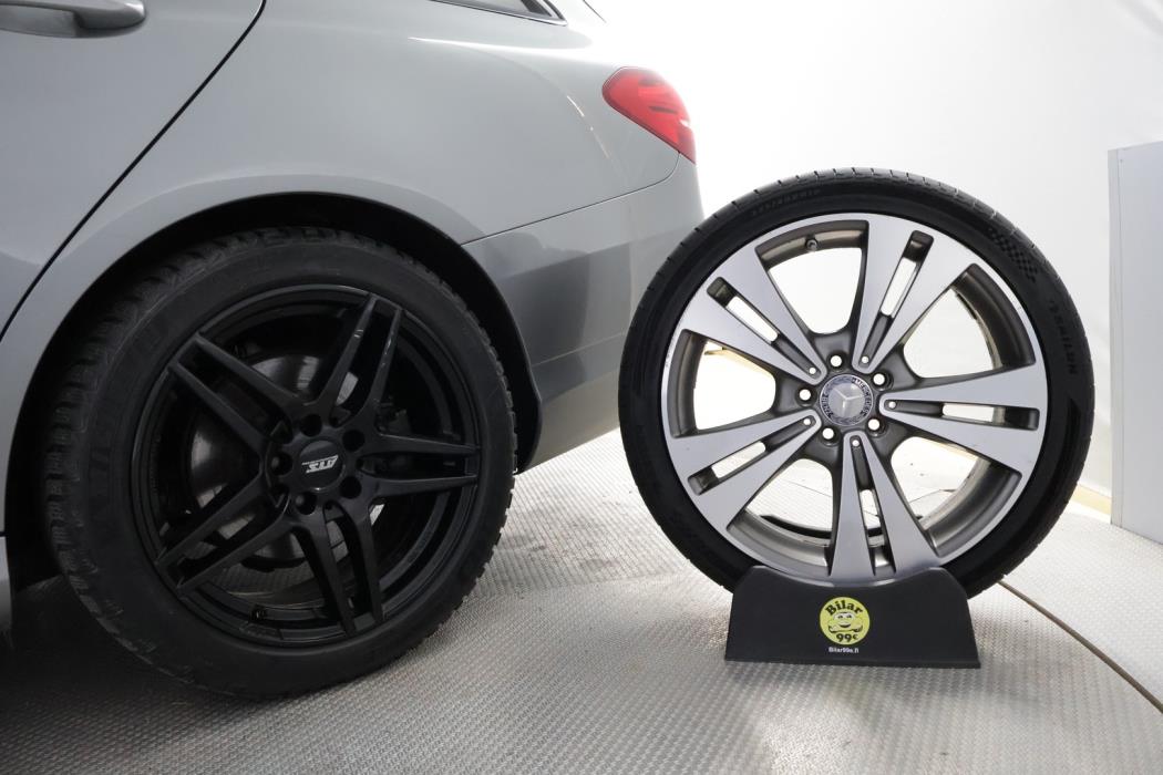 MERCEDES-BENZ C 2015