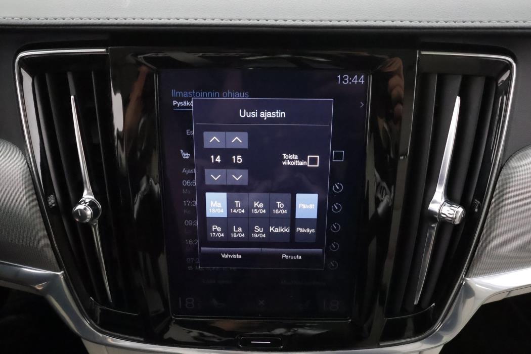 VOLVO V90 2020