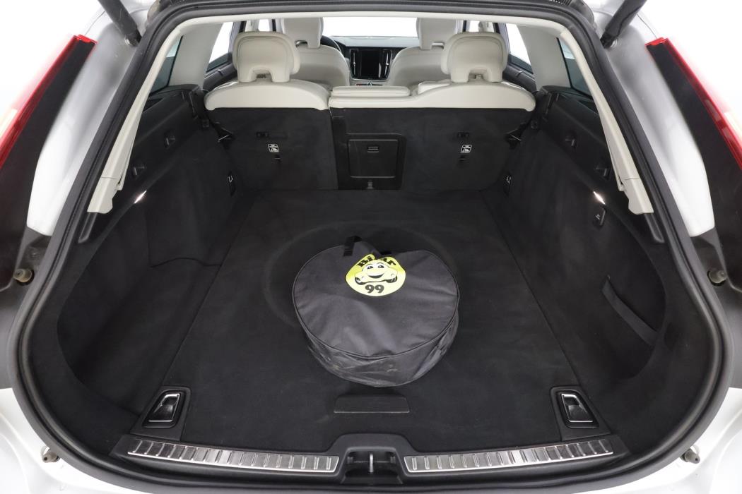VOLVO V90 2020