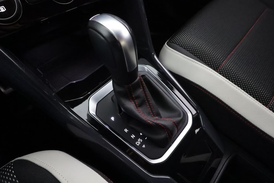 VOLKSWAGEN T-Roc 2020