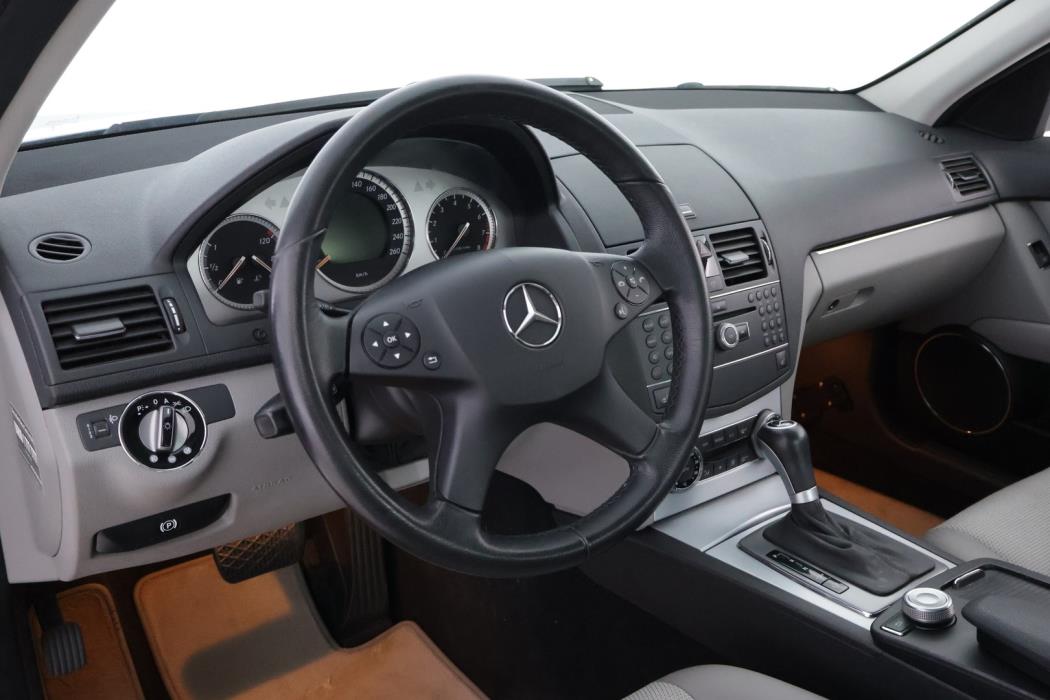 MERCEDES-BENZ C 2008