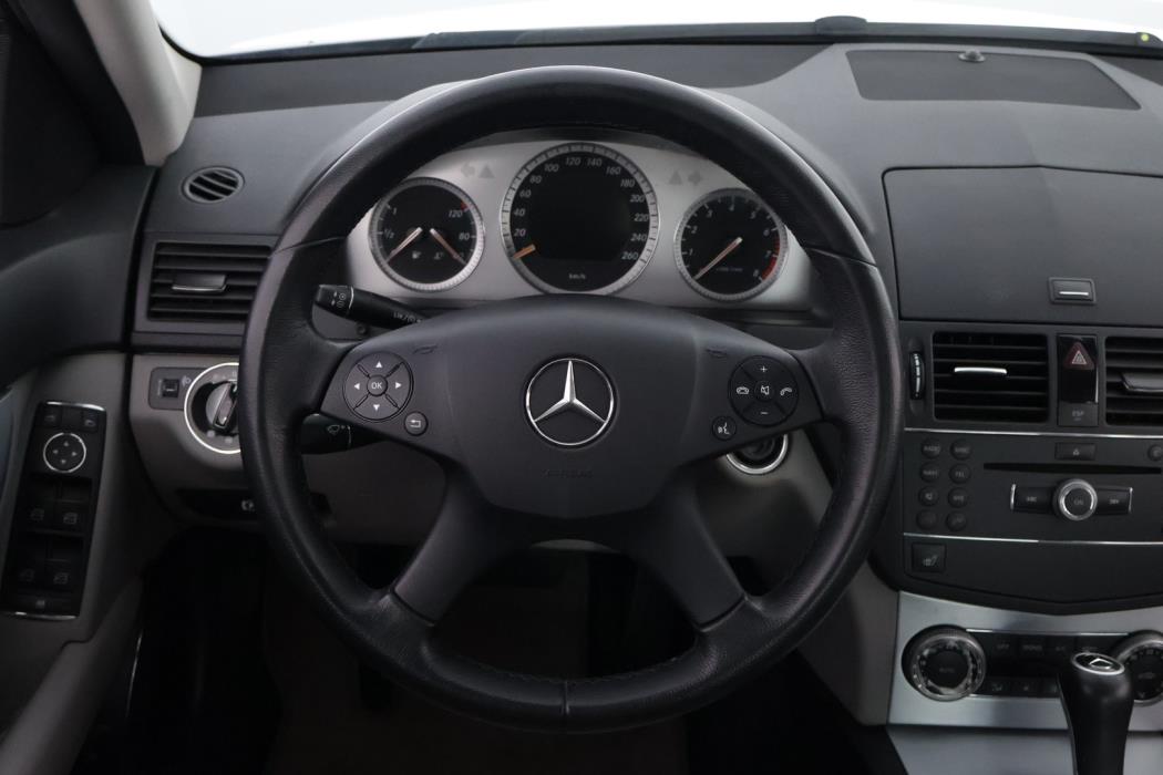 MERCEDES-BENZ C 2008