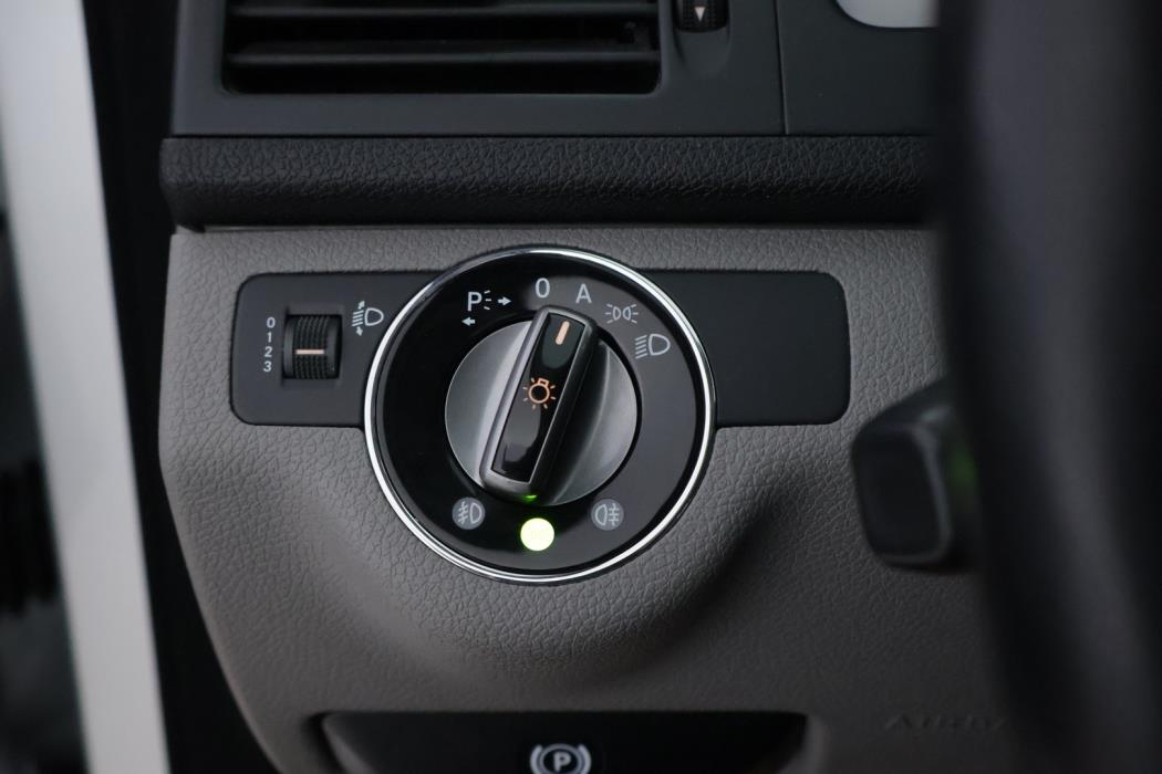 MERCEDES-BENZ C 2008