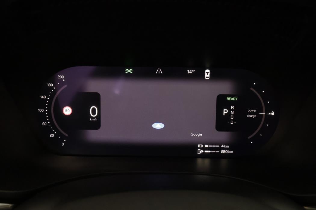 VOLVO XC60 2022