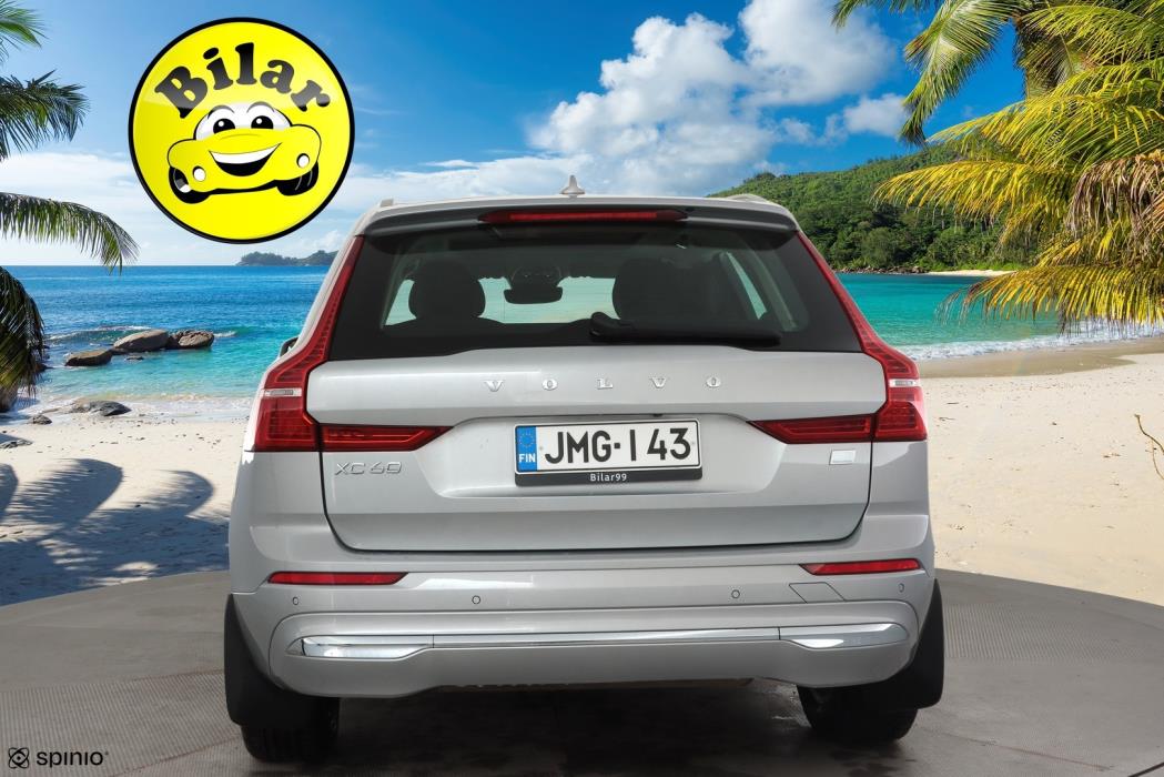 VOLVO XC60 2022