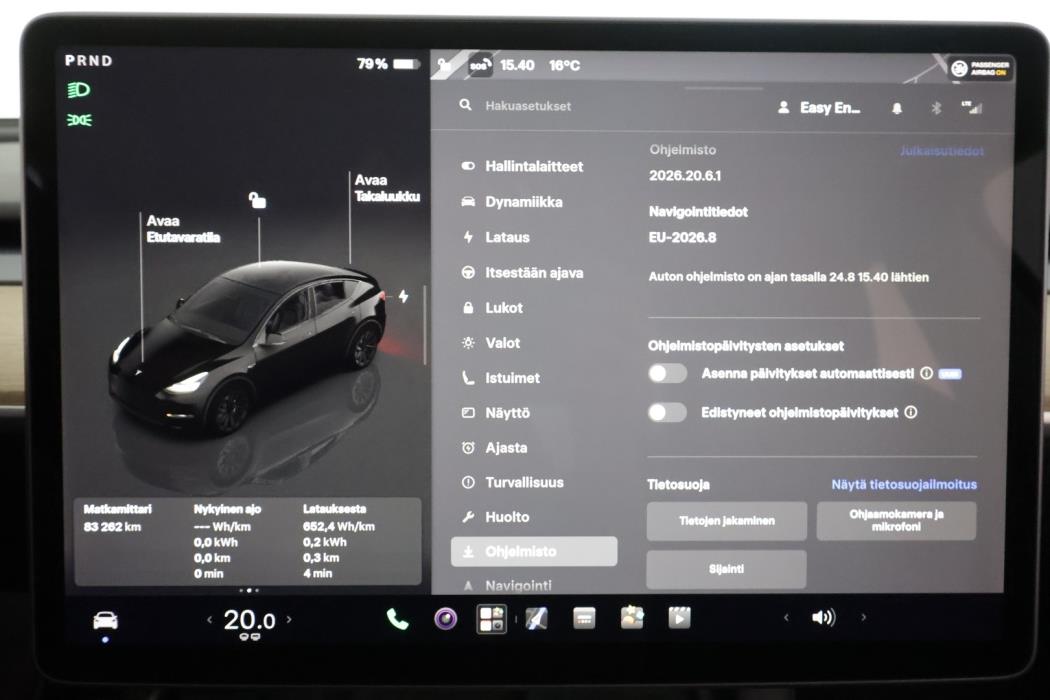 TESLA Model Y 2022