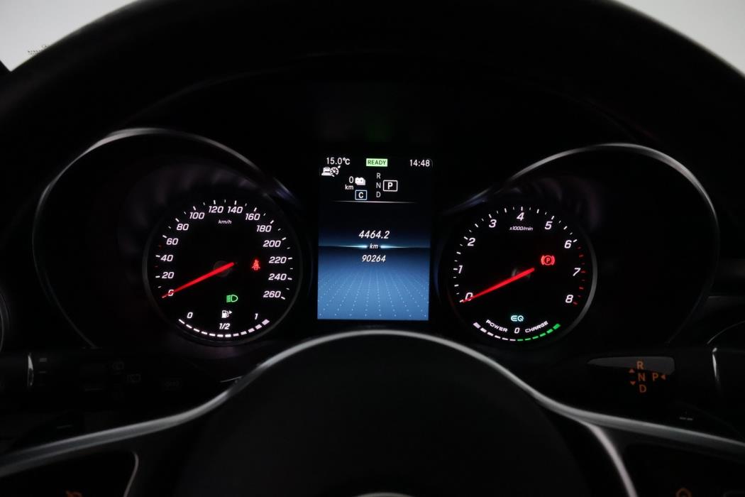 MERCEDES-BENZ GLC 2020