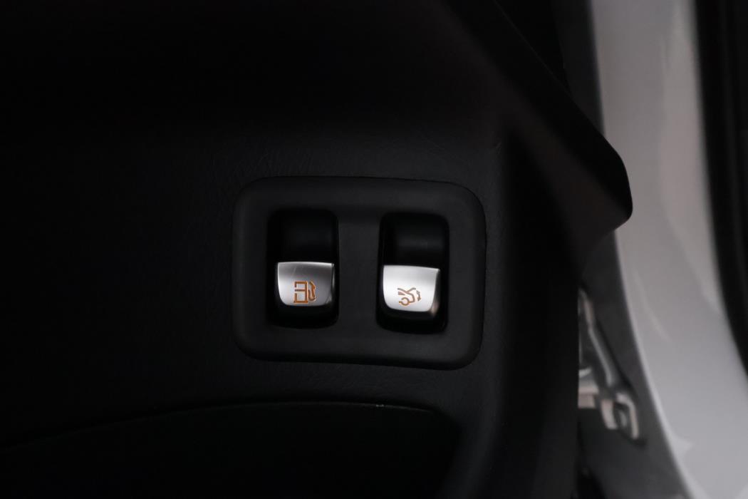 MERCEDES-BENZ GLC 2020