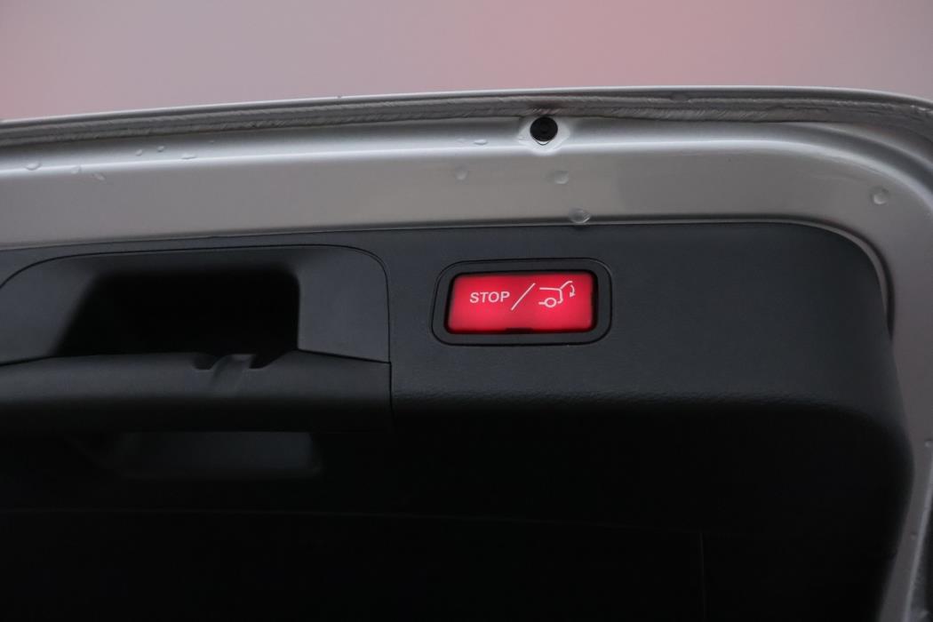 MERCEDES-BENZ GLC 2020