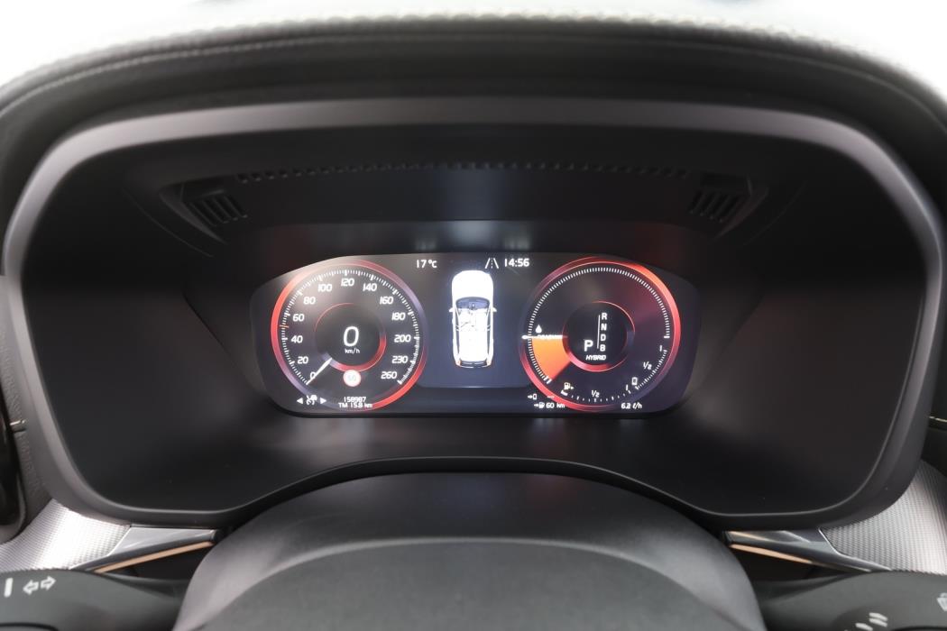 VOLVO XC60 2019