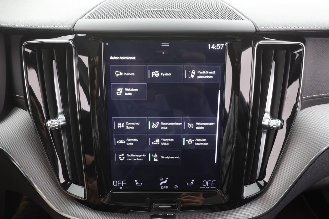VOLVO XC60 2019