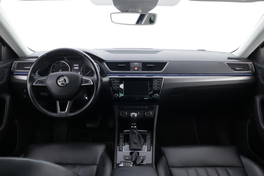 SKODA Superb 2016