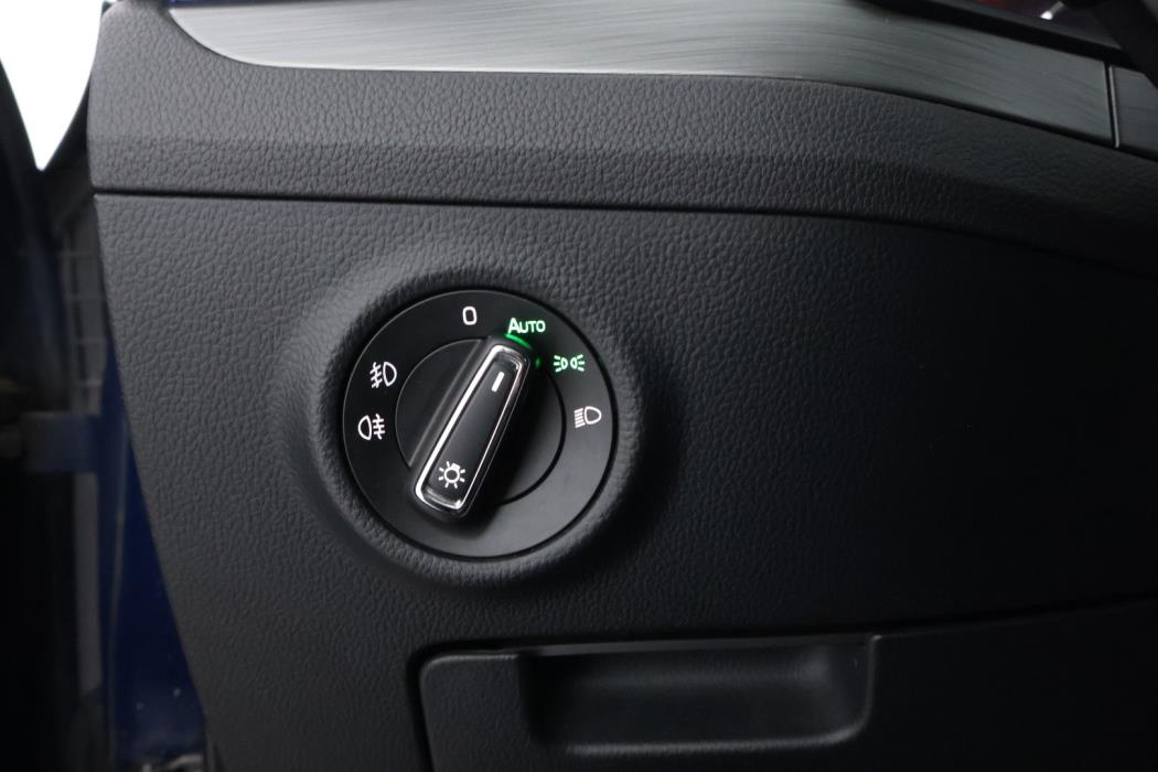 SKODA Superb 2016