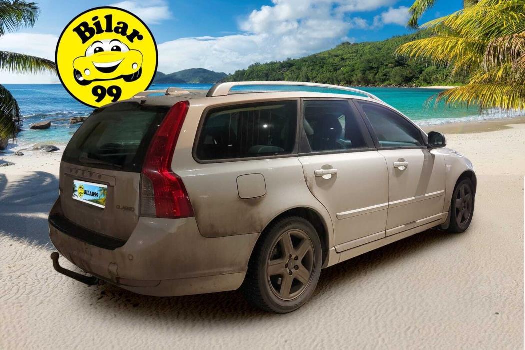 VOLVO V50 2012