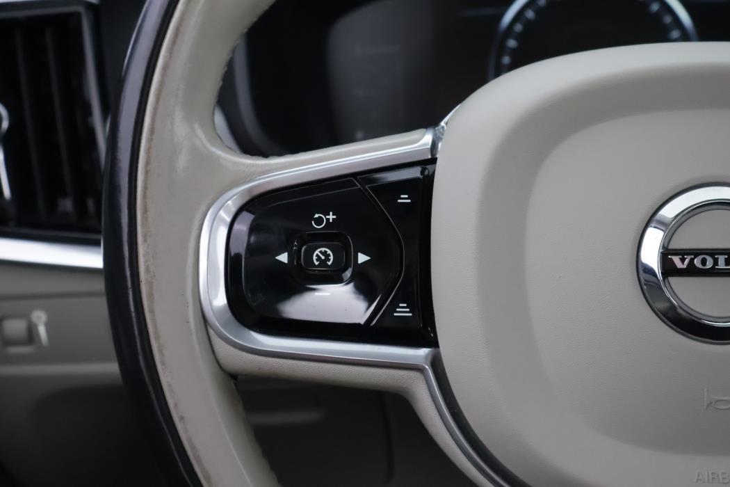 VOLVO S90 2017