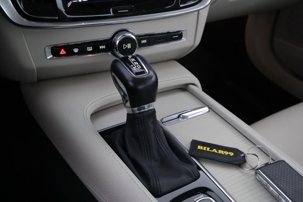 VOLVO S90 2017