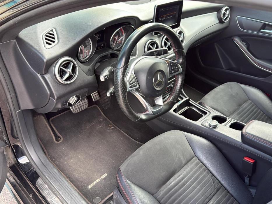 MERCEDES-BENZ CLA 2014