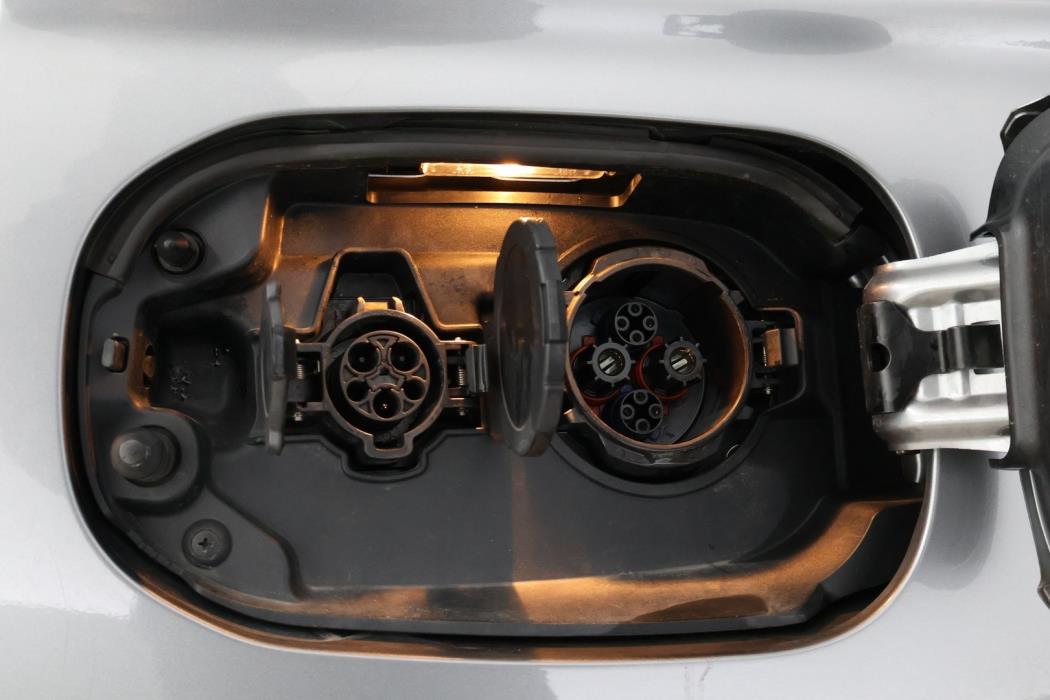 MITSUBISHI OUTLANDER PHEV 2020