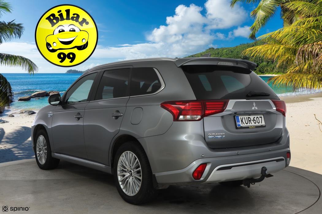 MITSUBISHI OUTLANDER PHEV 2020