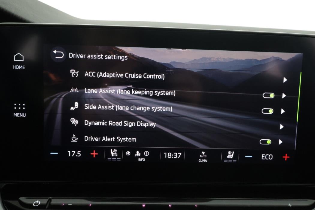 SKODA Octavia 2021