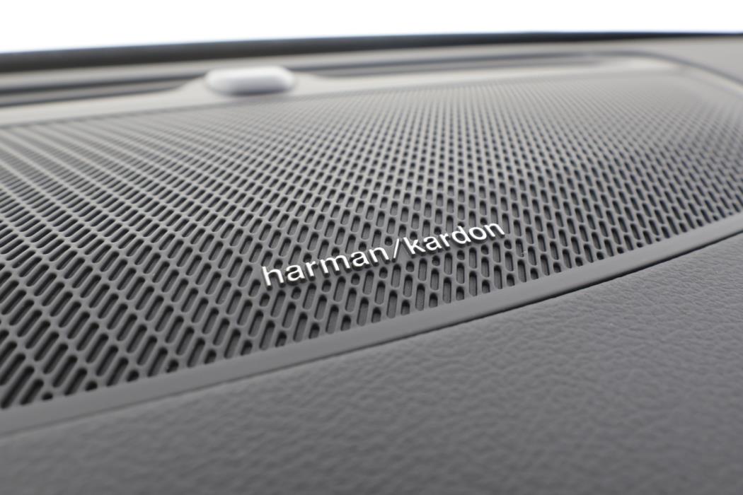 VOLVO V90 2023