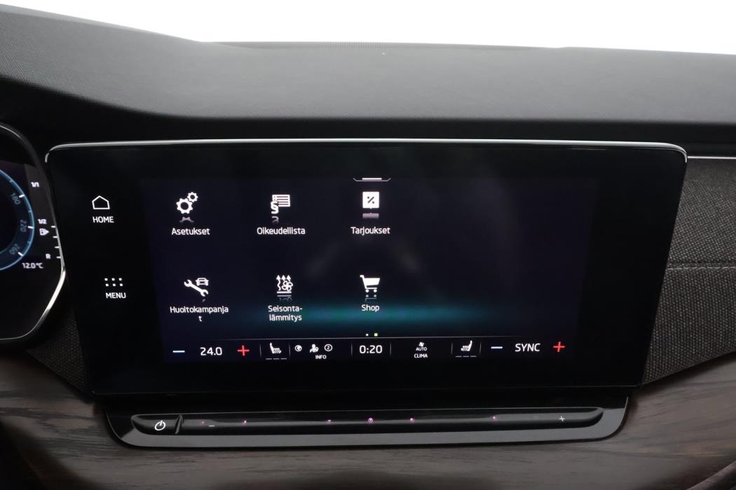 SKODA Octavia 2024