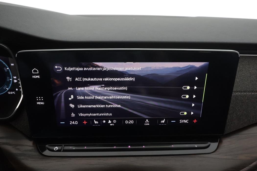 SKODA Octavia 2024