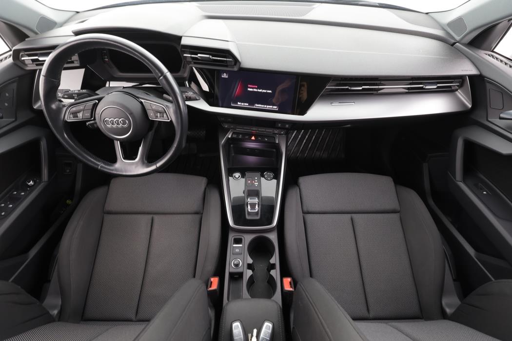 AUDI A3 2024