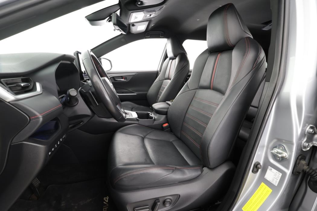 TOYOTA RAV4 Plug-in 2023